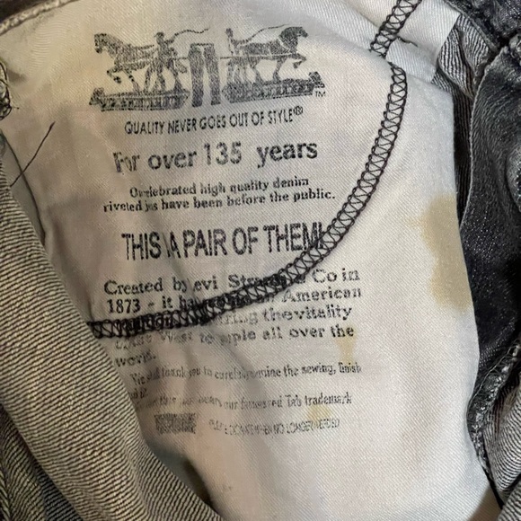 Levi’s 514 distressed jeans - Picture 7 of 9